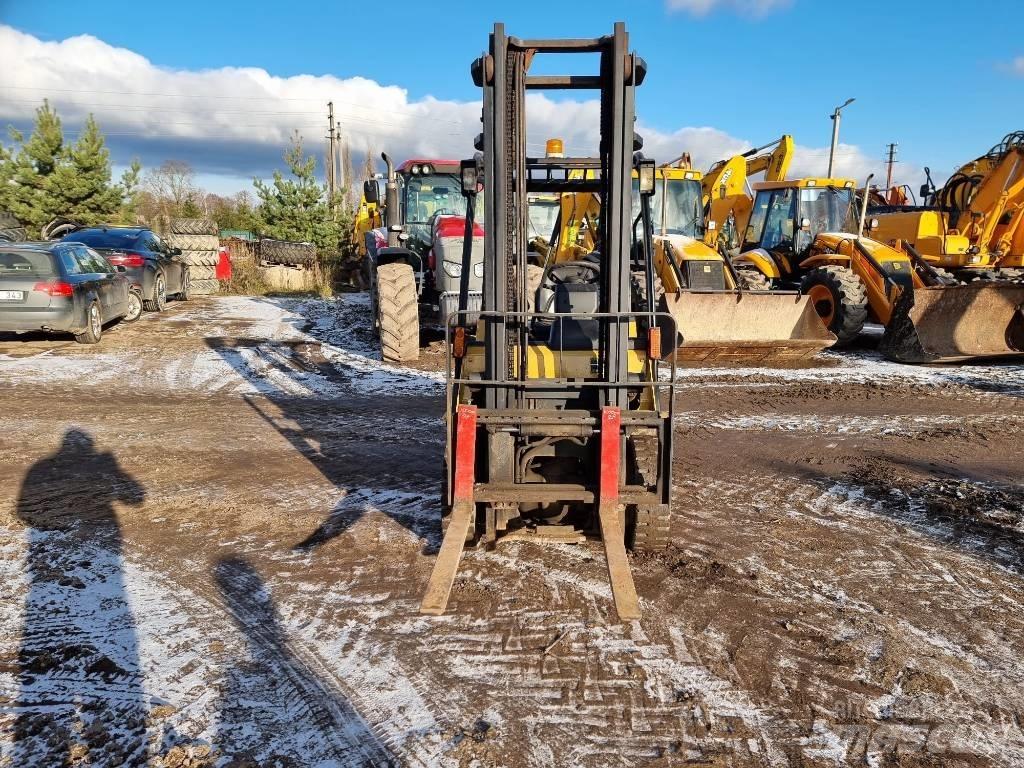 CAT DP 25 N Chariots diesel