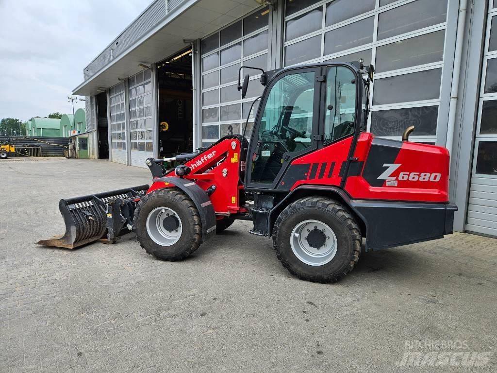 Schäffer 6680Z-II Chargeuse sur pneus