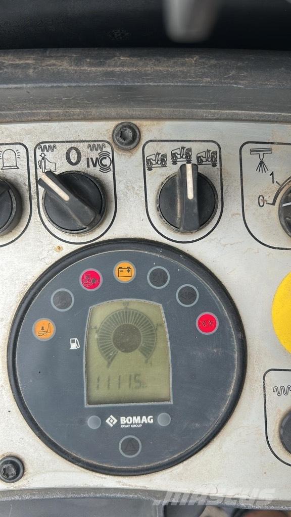 Bomag BW 120 AD-5 Rouleaux tandem