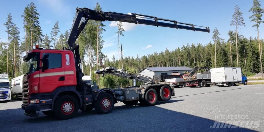 Scania R420 Camion plateau ridelle avec grue