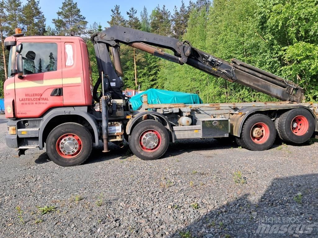 Scania R420 Camion plateau ridelle avec grue