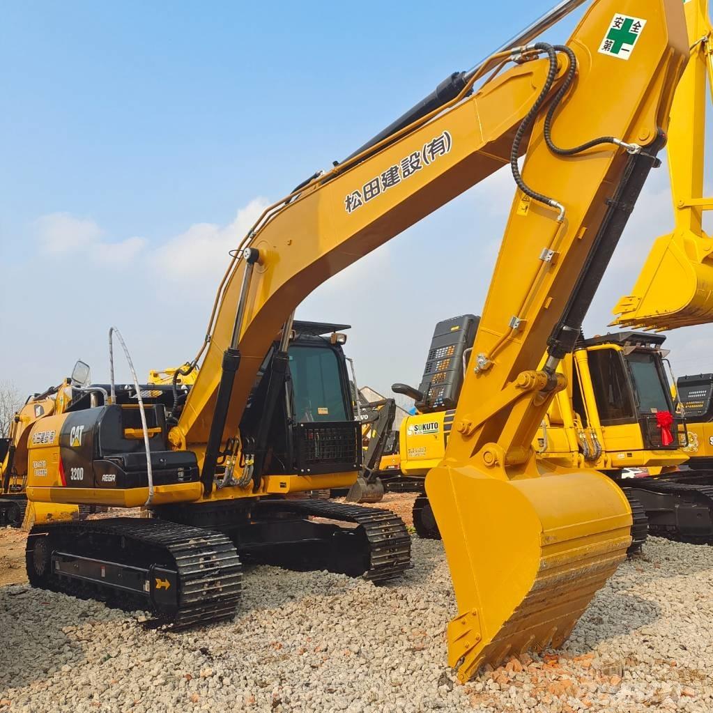 CAT 320D Pelle sur chenilles