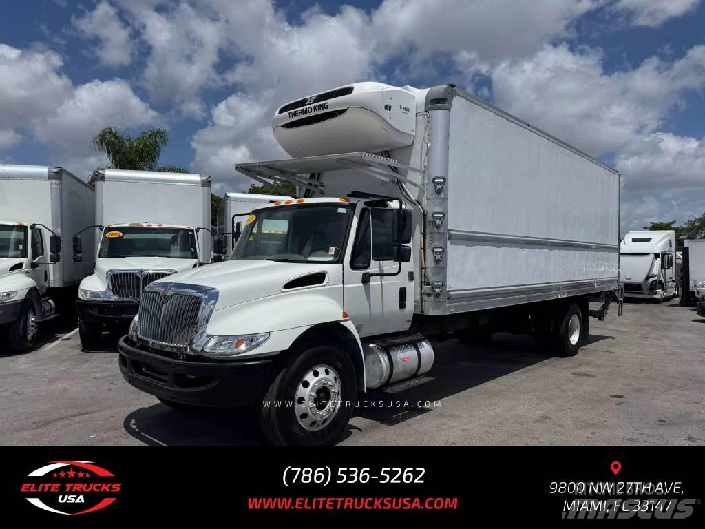 International 4300 Camion frigorifique