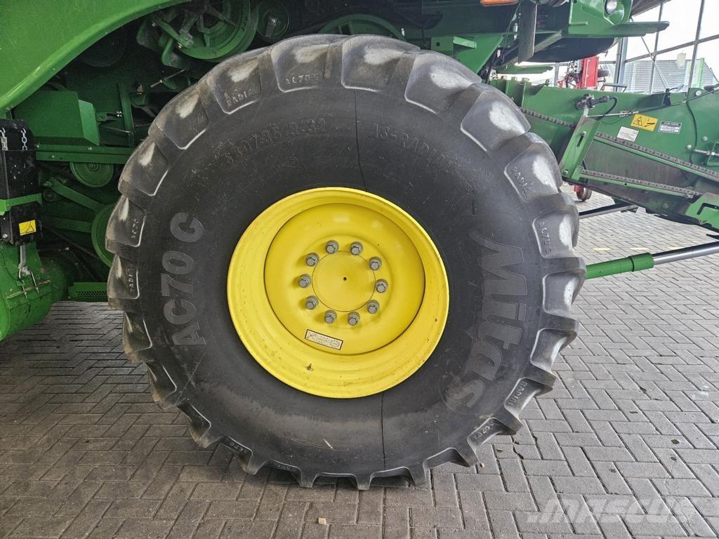 John Deere T560 i Moissonneuse batteuse