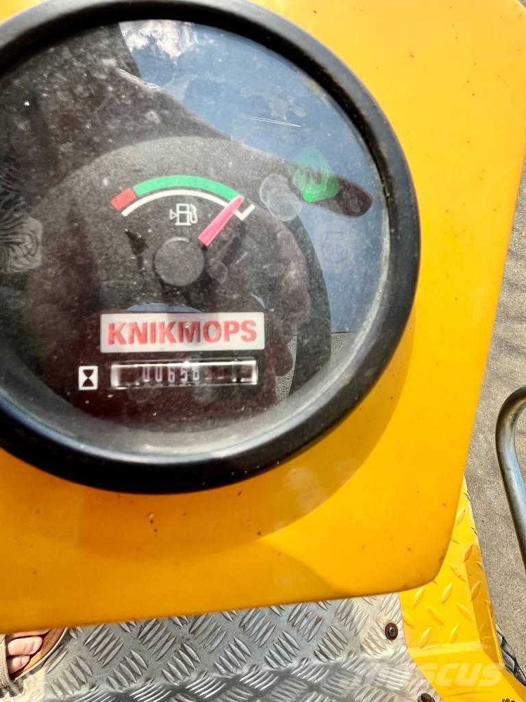 Knikmops KM 100 Chargeuse sur pneus
