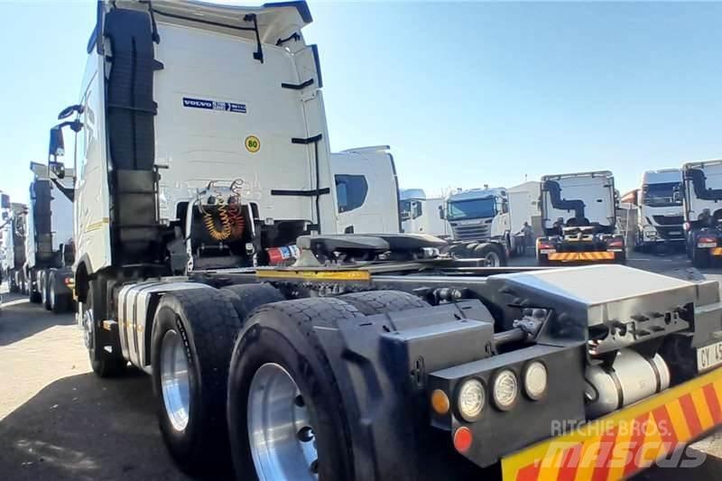 Volvo FH 440 Autre camion
