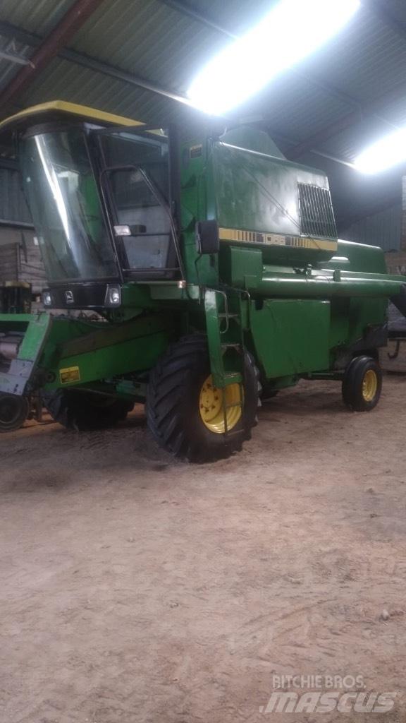 John Deere 1065 Moissonneuse batteuse
