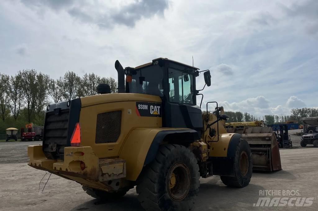 CAT 938 M Chargeuse sur pneus