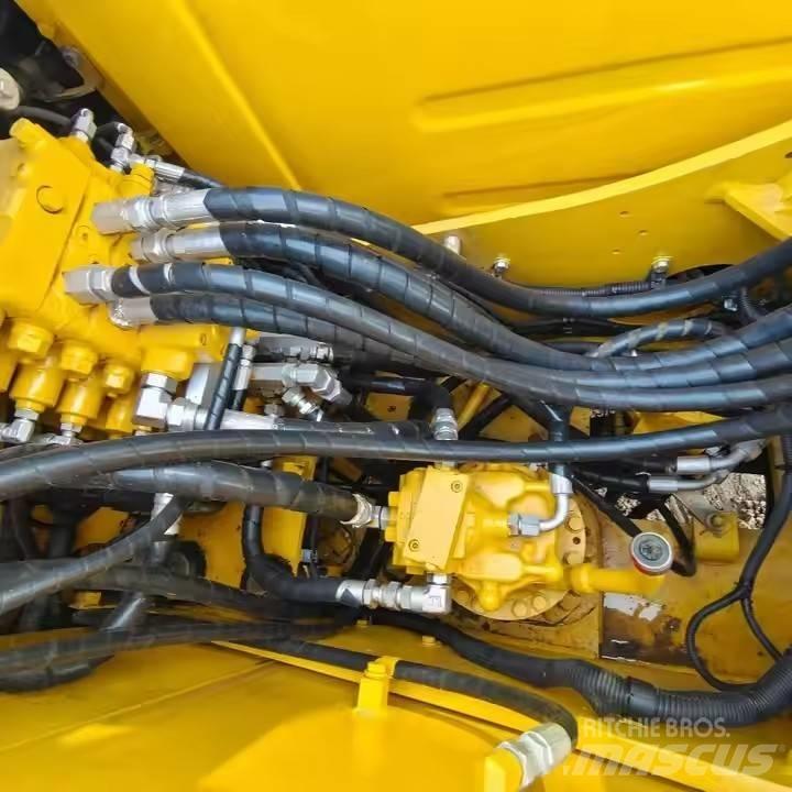 Komatsu PC120 Pelle sur chenilles