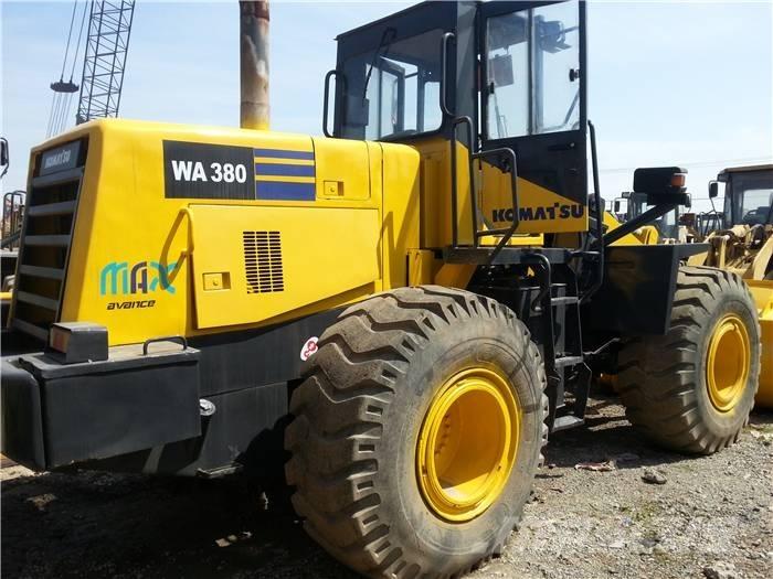 Komatsu WA 380-3 Chargeuse sur pneus
