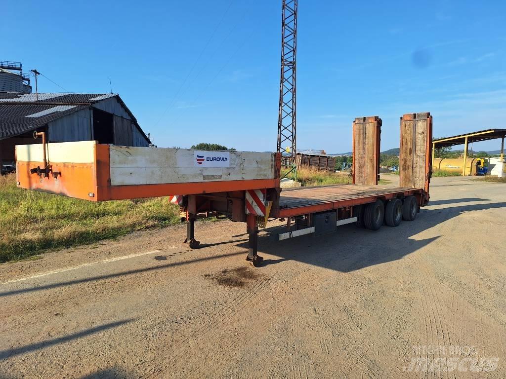  Zrůst N25.31-Z01 Semi remorque surbaissée
