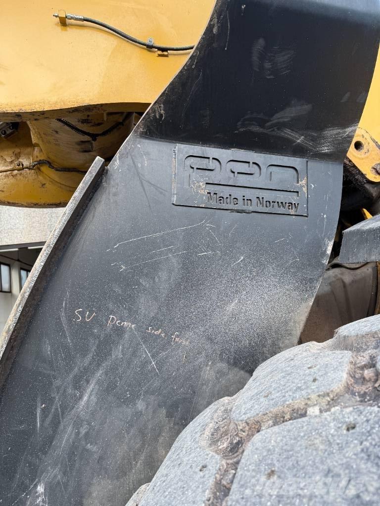 CAT 980 M Chargeuse sur pneus