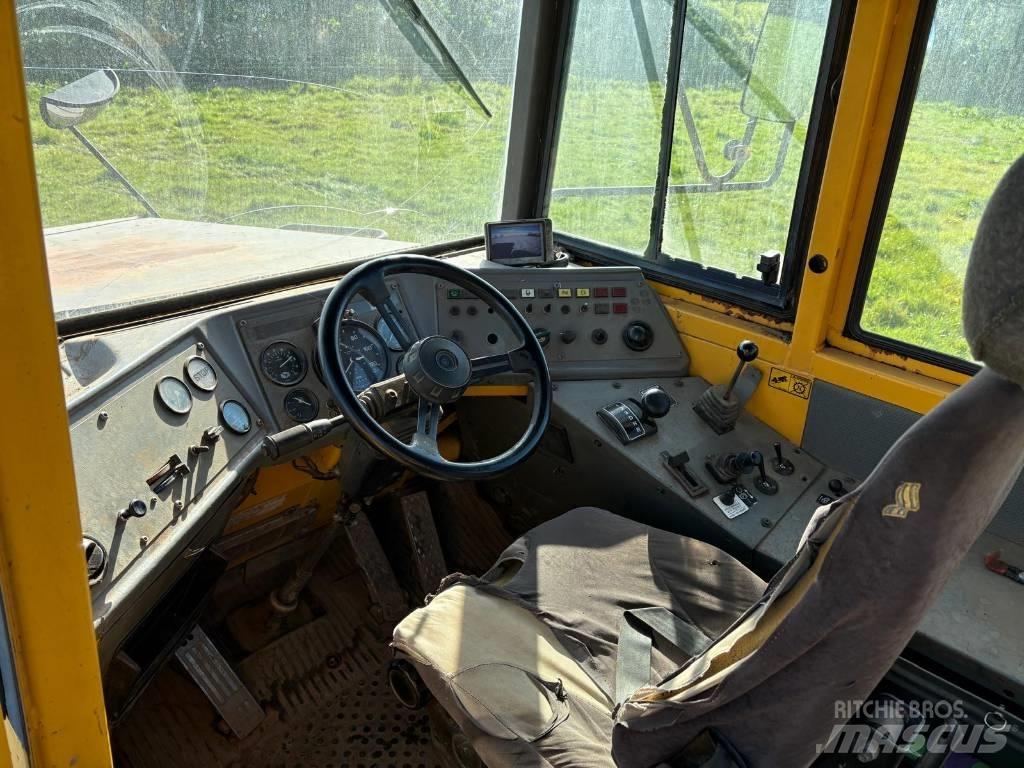 Volvo BM A 25 C Tombereau articulé