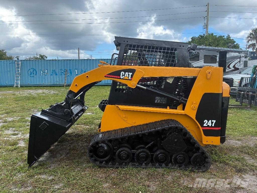 CAT 247 Chargeuse compacte