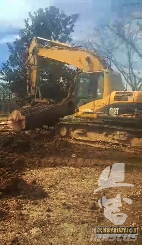 CAT 320 C LU Pelle sur chenilles