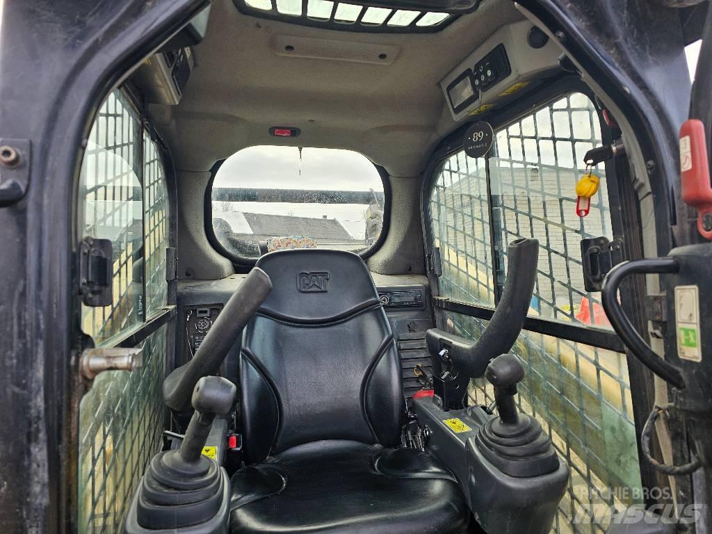 CAT 289 D Chargeuse compacte