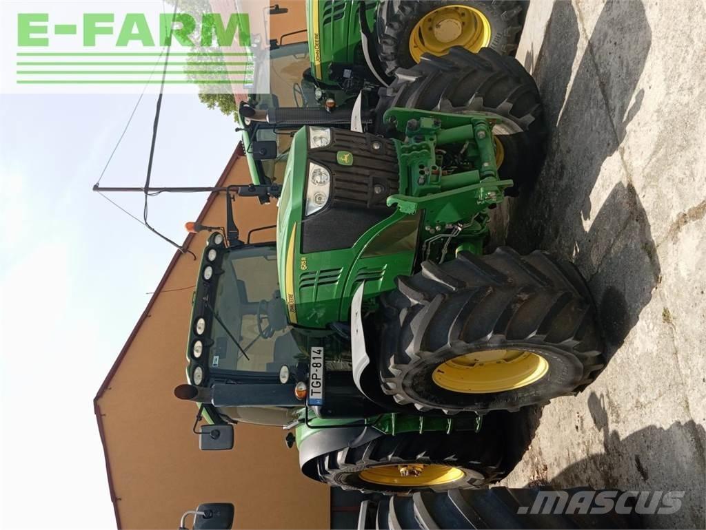 John Deere 6215R Tracteur