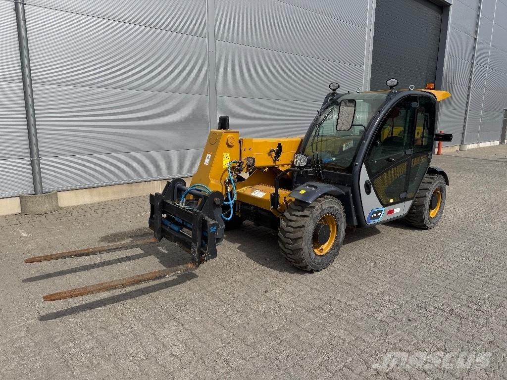 XCMG XC 6-2506 E Chariot télescopique