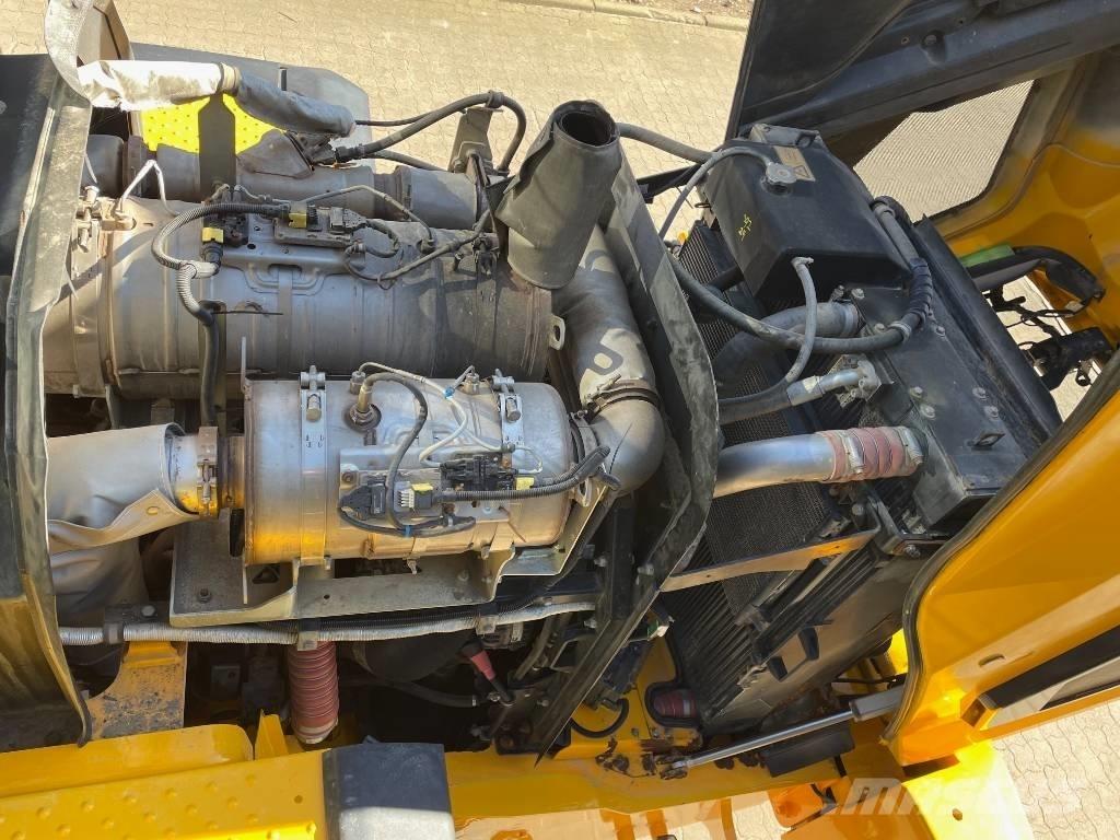JCB 427 Chargeuse sur pneus