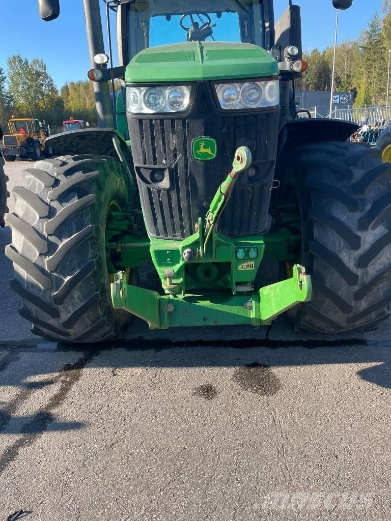 John Deere 7200 R Tracteur
