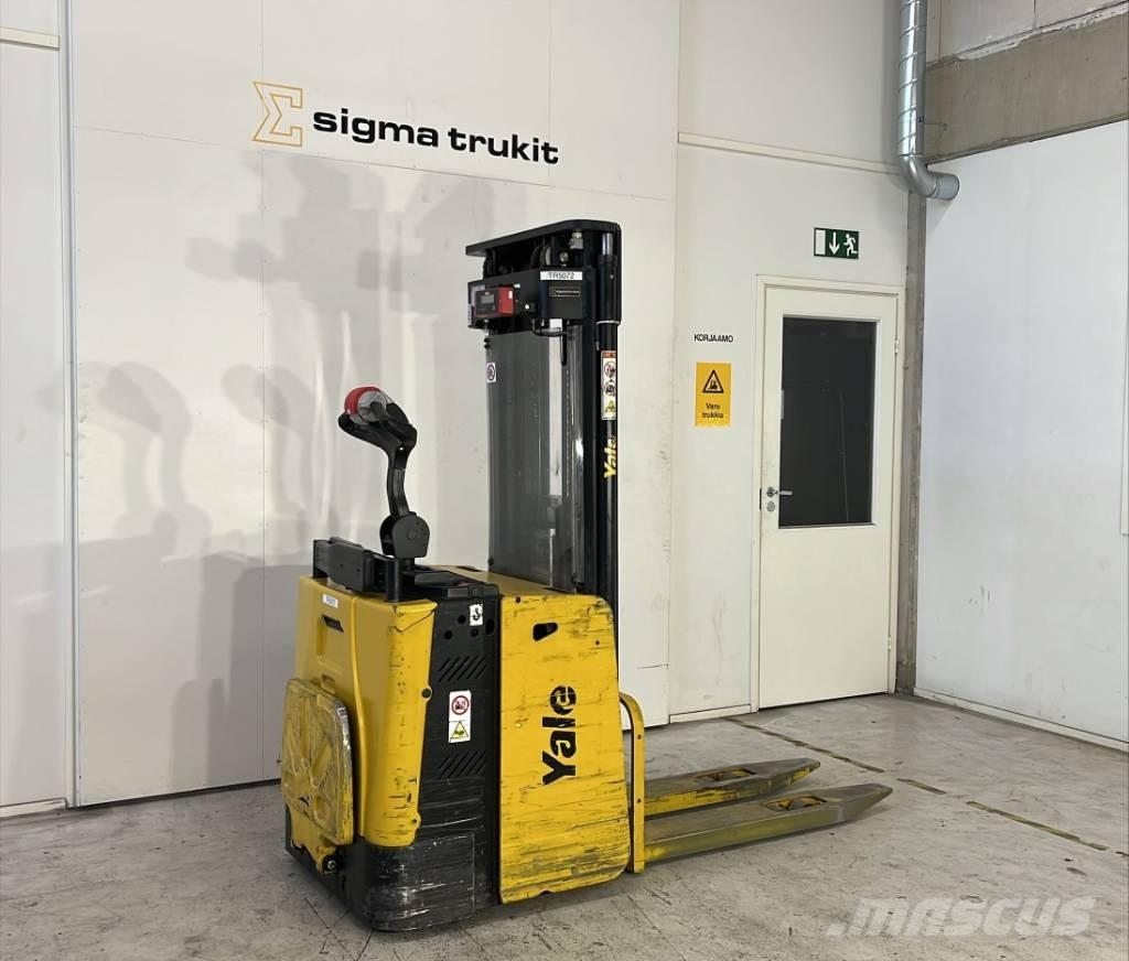 Yale MS 12 X Gerbeurs Automoteurs