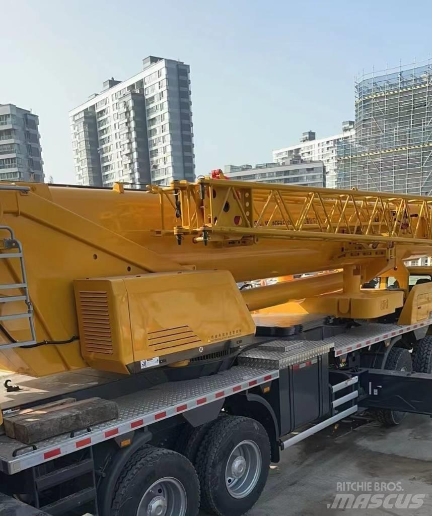 XCMG QY100K6C-1 Grues tout terrain