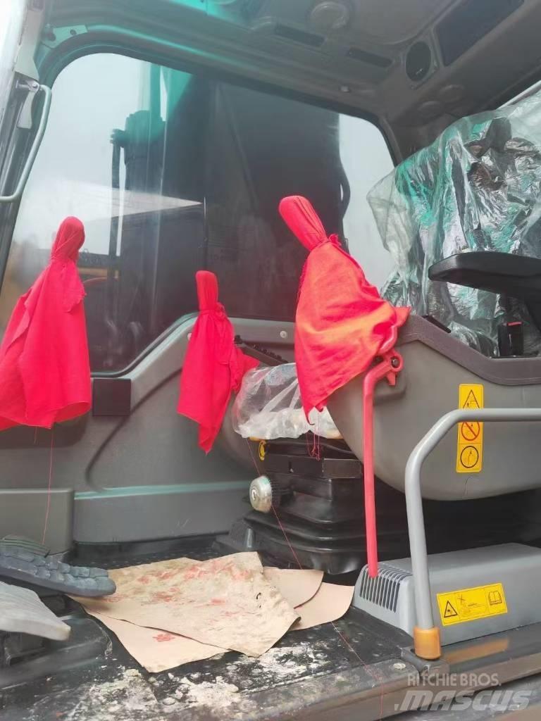 Volvo 290D Pelle sur chenilles