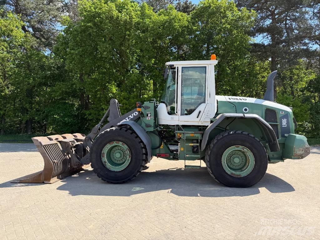 Volvo L 90 G Chargeuse sur pneus