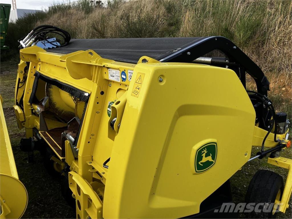 John Deere 30R Accessoires moissonneuse batteuse