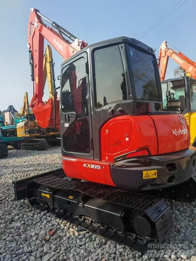 Kubota 165 Pelle sur chenilles