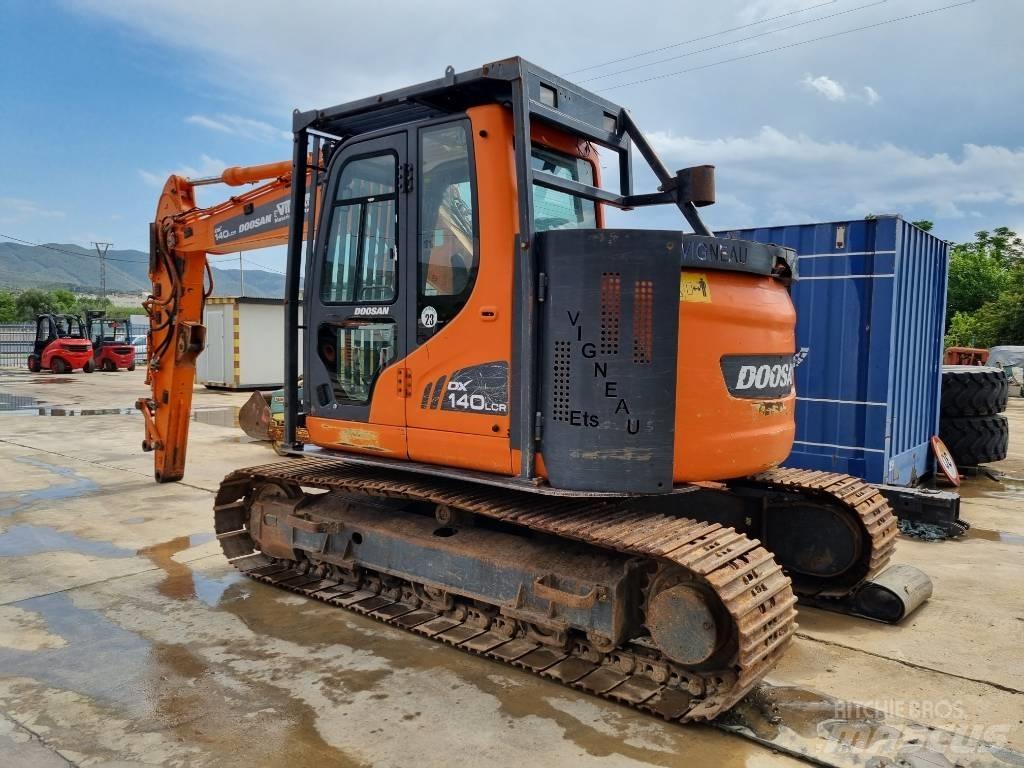 Doosan DX 140 LCR Pelle forestière