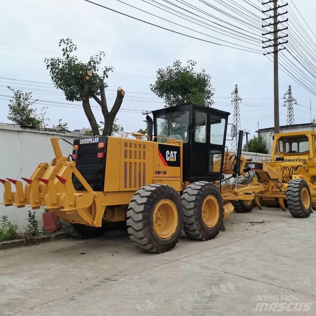 CAT 140 K Niveleuse
