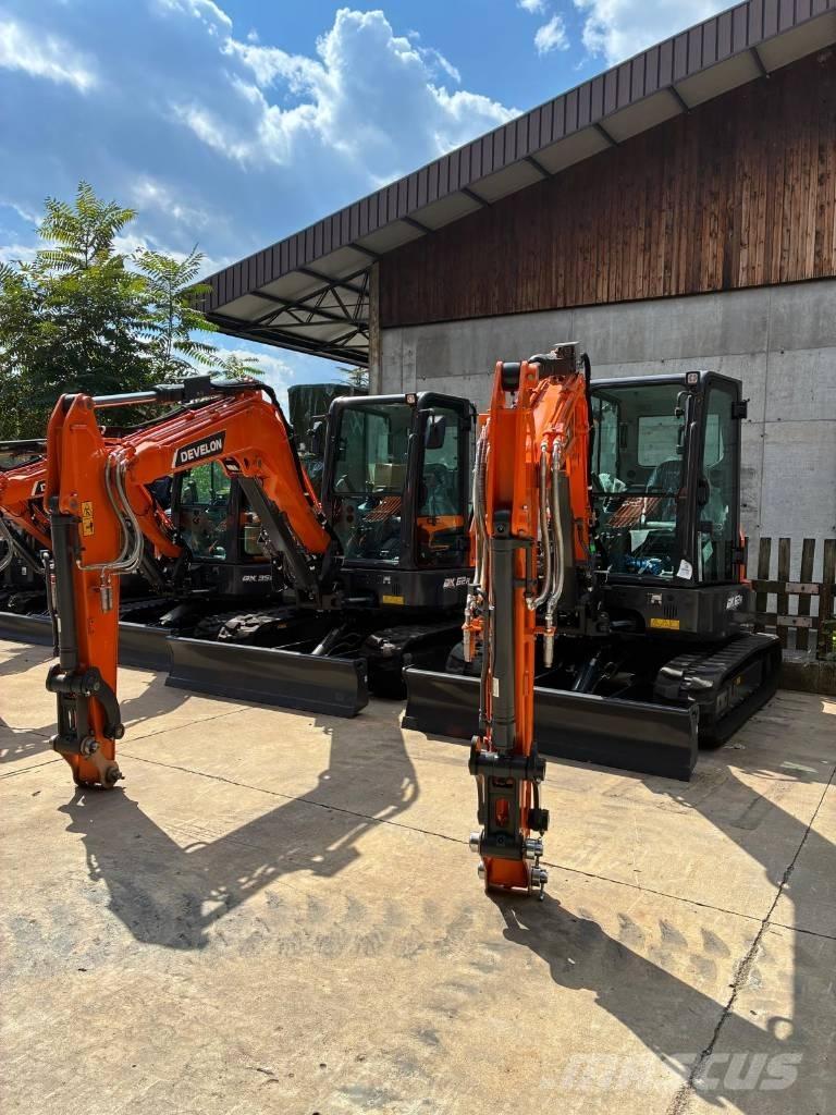 Develon DX 27 Z-7 Mini pelle < 7t