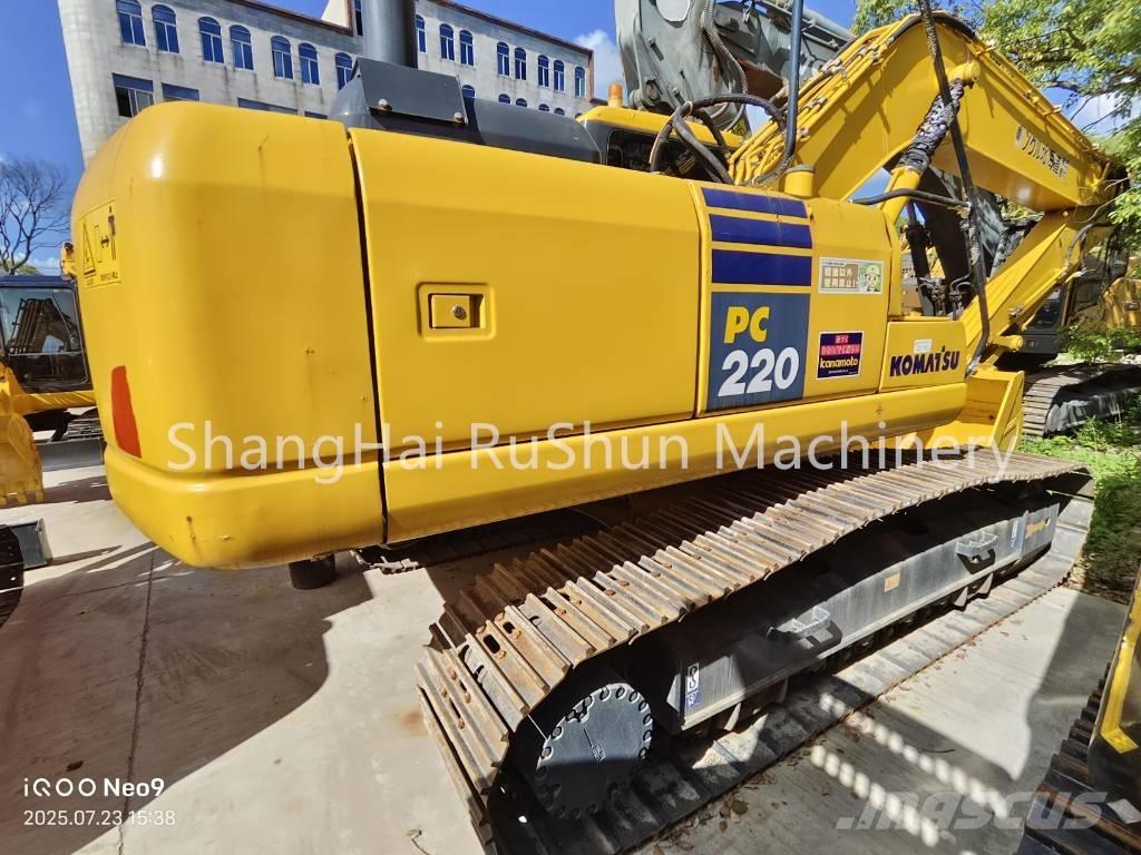 Komatsu 220-7 Pelle sur chenilles