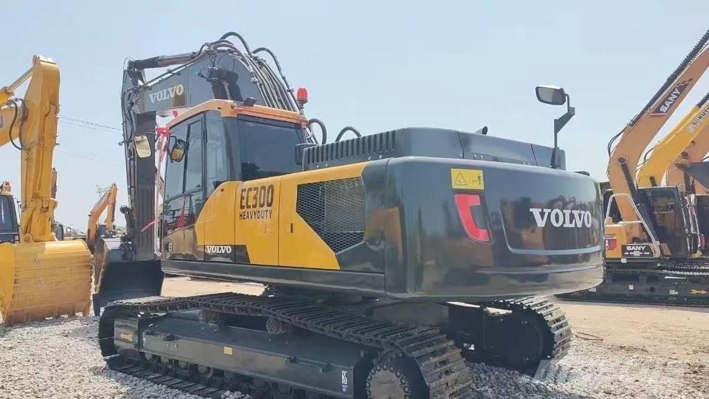 Volvo EC 300 D L Pelle sur chenilles