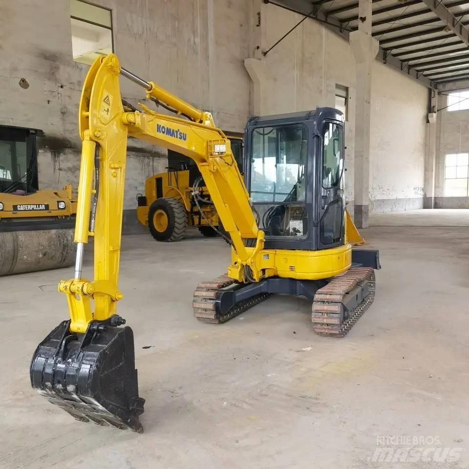 Komatsu PC30 Mini pelle < 7t