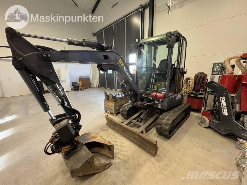 Volvo ECR 25 D Mini pelle < 7t