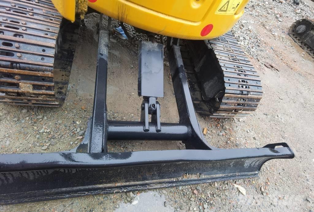 CAT 303.5 E CR Mini pelle < 7t