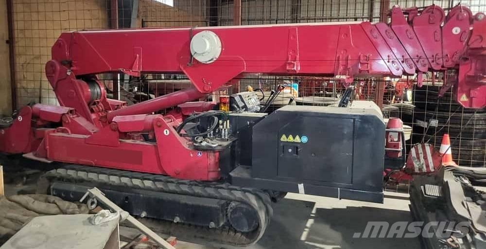 Unic B-775 Mini grue