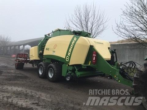 Krone Big pack 4x4 Presse cubique