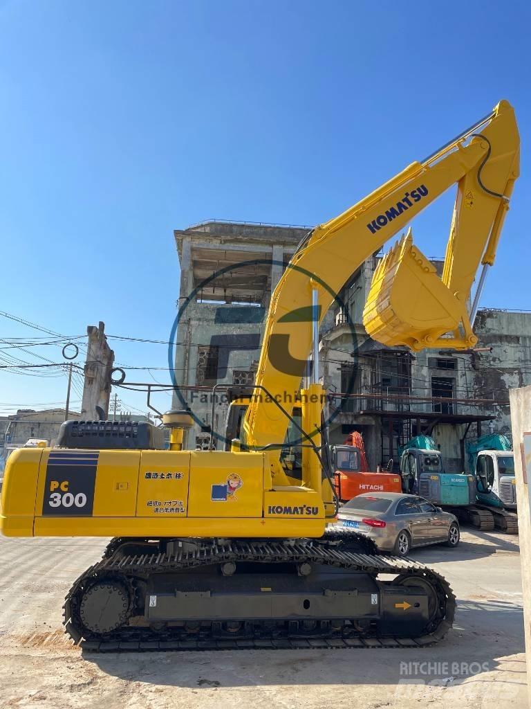 Komatsu PC 300 Pelle sur chenilles