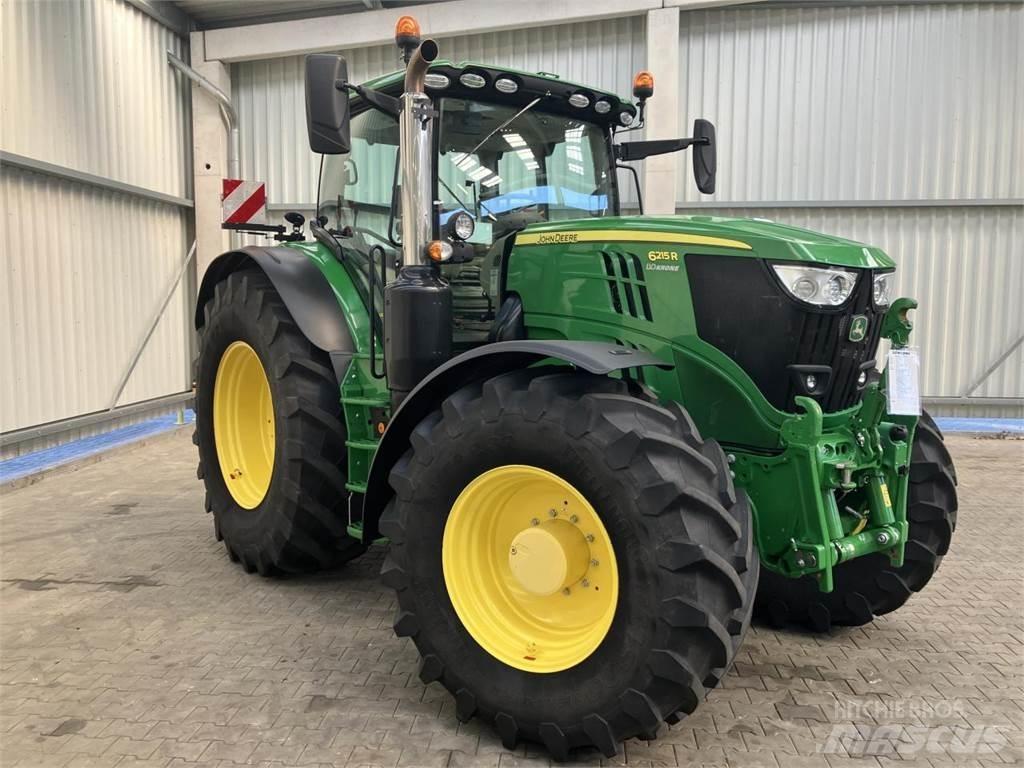 John Deere 6215R Tracteur