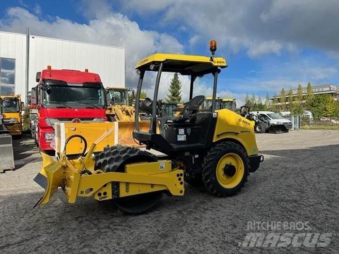 Bomag BW 124 PDH-5 Autres outils de préparation du sol