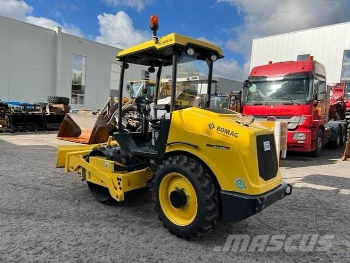 Bomag BW 124 PDH-5 Autres outils de préparation du sol