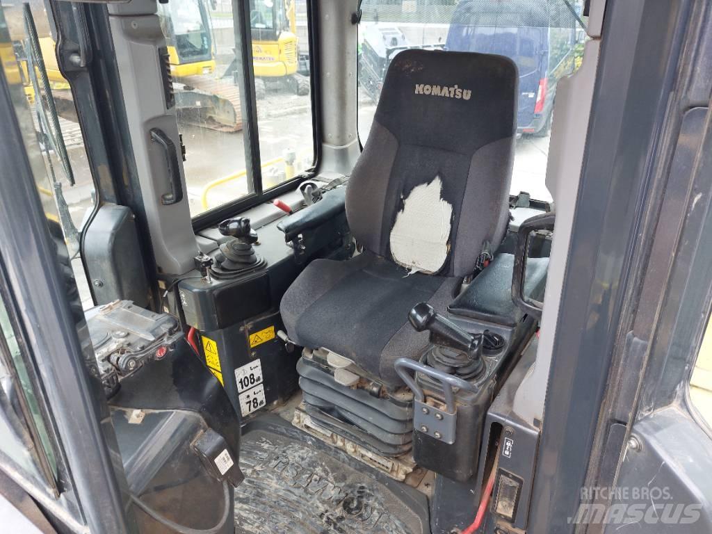 Komatsu D65PX-18 Bouteurs sur chenilles