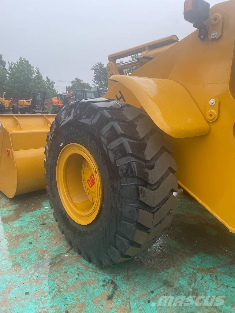 CAT 966 H Chargeuse sur pneus