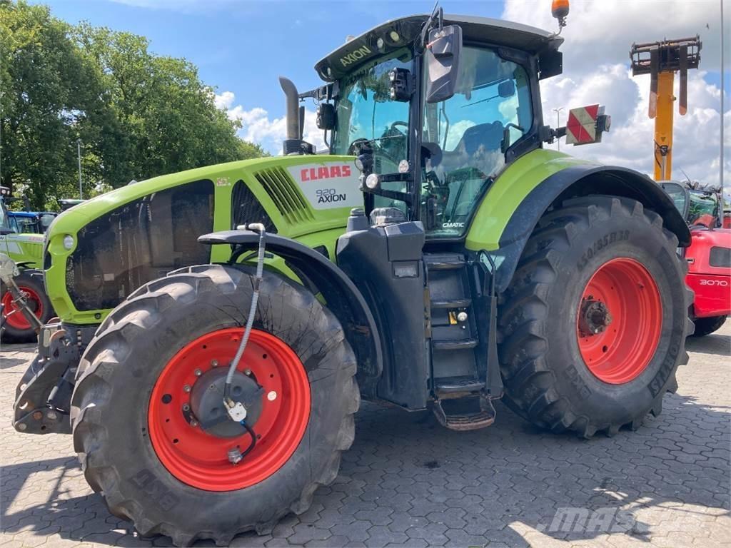 CLAAS Axion 920 Tracteur