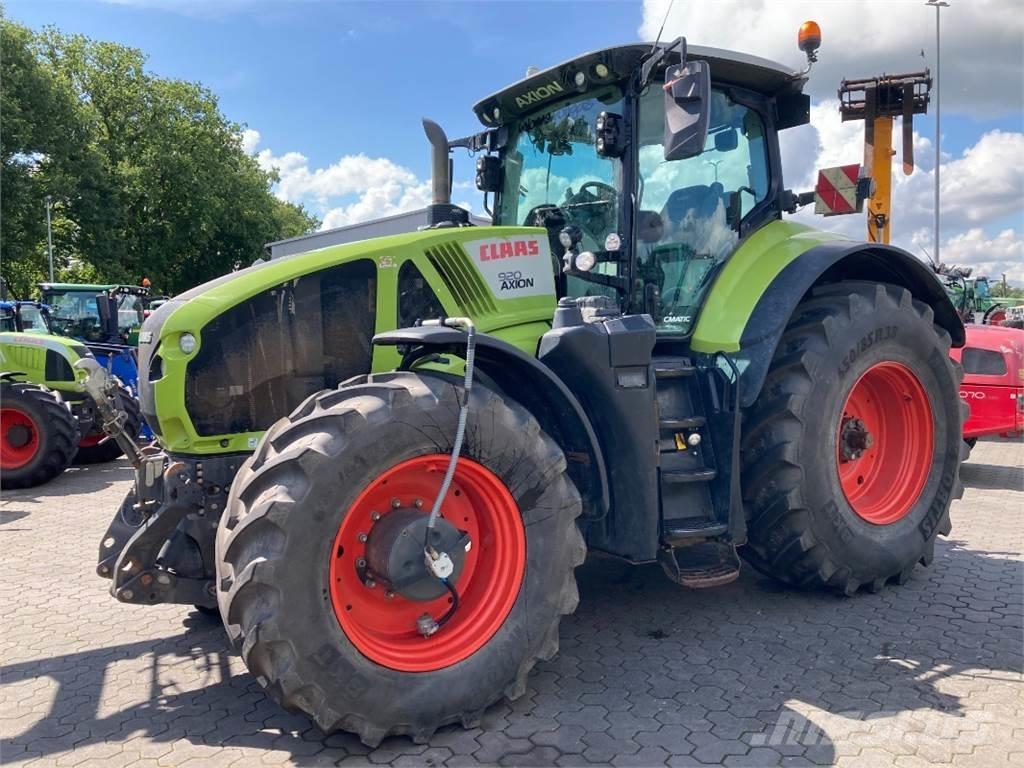 CLAAS Axion 920 Tracteur