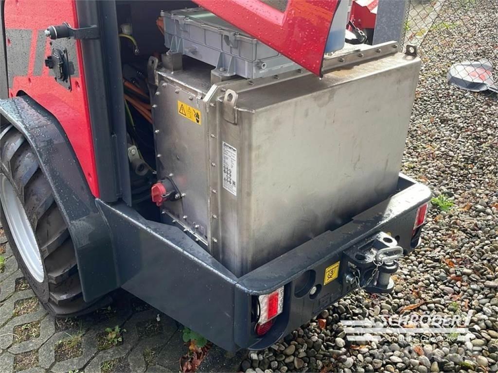 Schäffer 23 E Mini chargeuse