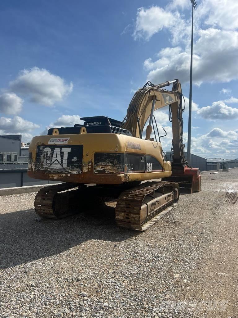 CAT 325 D LN Pelle sur chenilles